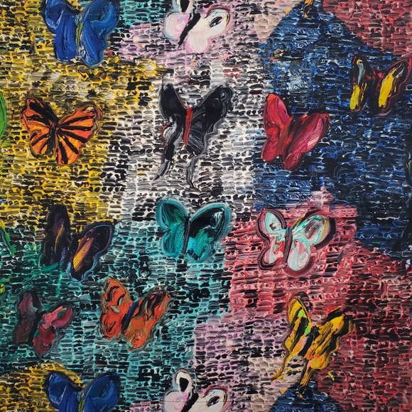 HUNT SLONEM Guardians and Butterflies Dinner Napkins, Set of 2 - Picture 2 of 8